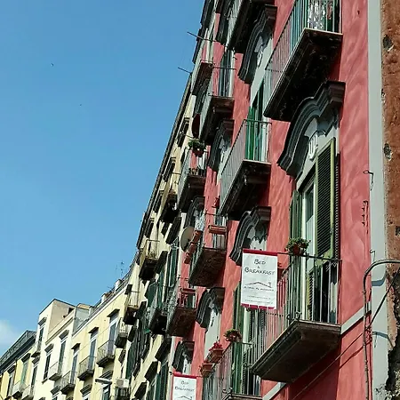 A Casa Di Mamma Alojamento de Acomodação e Pequeno-almoço Nápoles