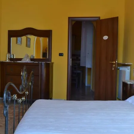 Bed and breakfast A Casa Di Mamma Nápoles