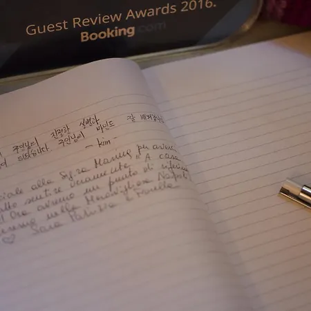 Couette-café A Casa Di Mamma Naples