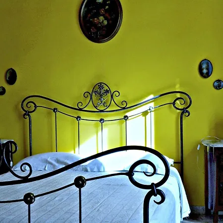 לינה וארוחת בוקר A Casa Di Mamma 4*