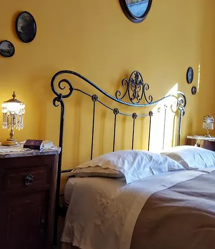 فندق مبيت وإفطار A Casa Di Mamma 4*